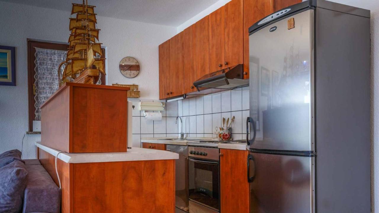 Apartman Mauro Malinska Eksteriør bilde